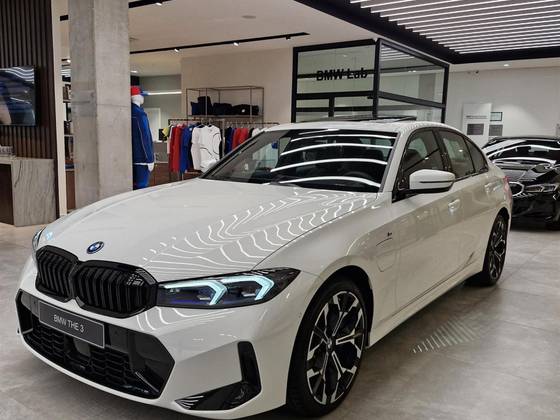 BMW 330e 2.0 16V TURBO HÍBRIDO M SPORT AUTOMÁTICO